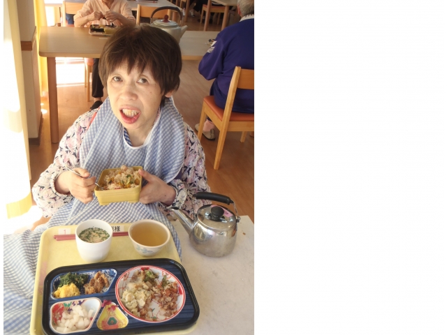 粗きざみ食のお弁当です🍱