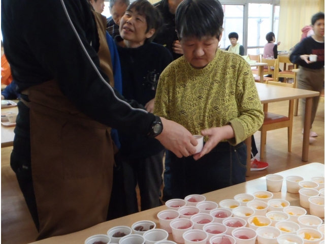 コレにする？