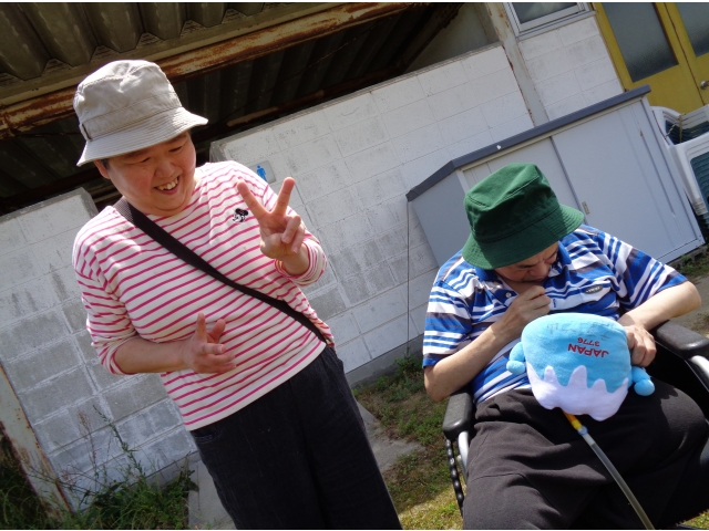 元気にピース✌