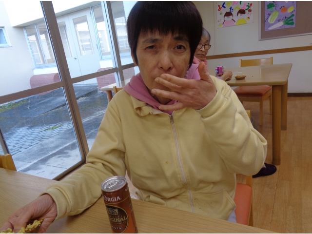 (´～｀)ﾓｸﾞﾓｸﾞ