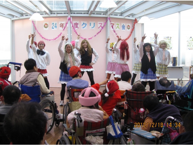 ＡＫＳです！！
（愛厚希全の里）です(笑)！