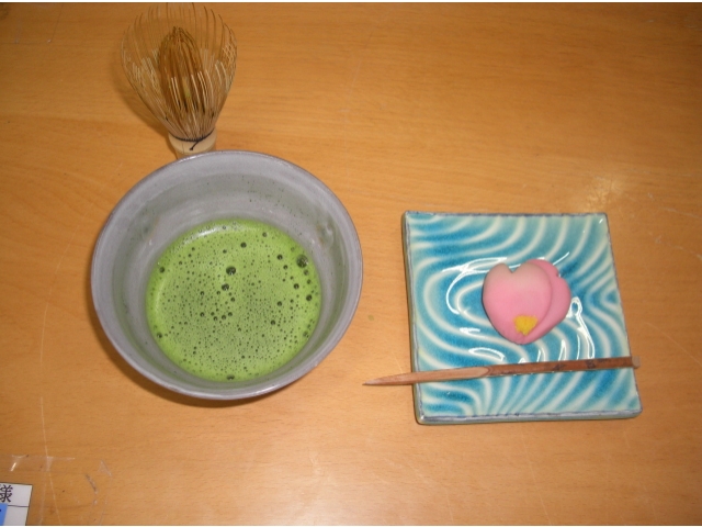 お抹茶と和菓子
