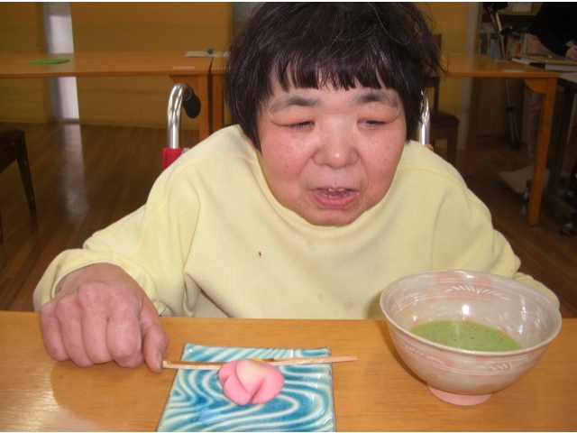 「きれいな色やね～。」