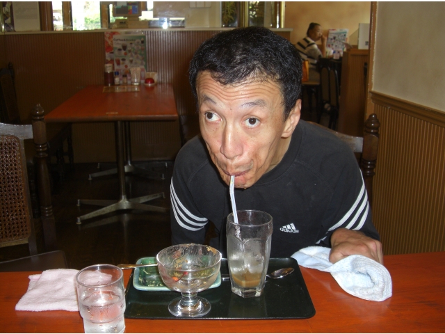 おいしくてあっという間で
ケーキの写真を撮り忘れました