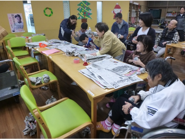 皆様、前のめりなったり、立ち上がったりして全力投球