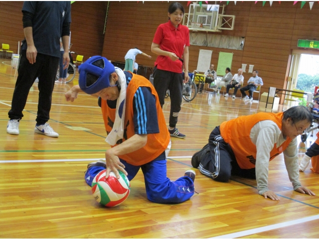サーブから試合が動き出します