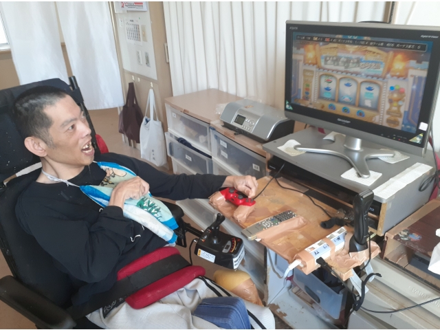 僕は自粛中でも大好きなゲームをやって過ごしてるよ～
