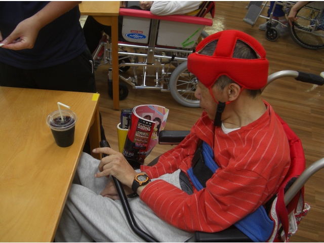 流行のカフェインレスコーヒーもあるよ