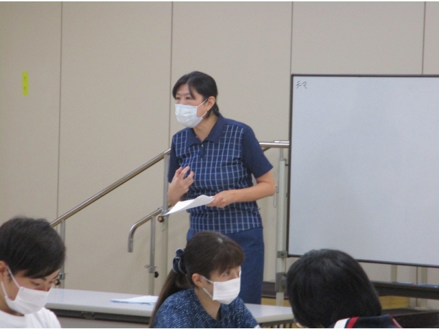 先生の経験や現場を見て感じた問題点を聞きました。
