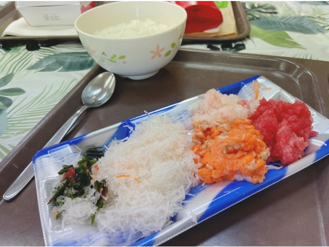 鯛、サーモン、マグロ