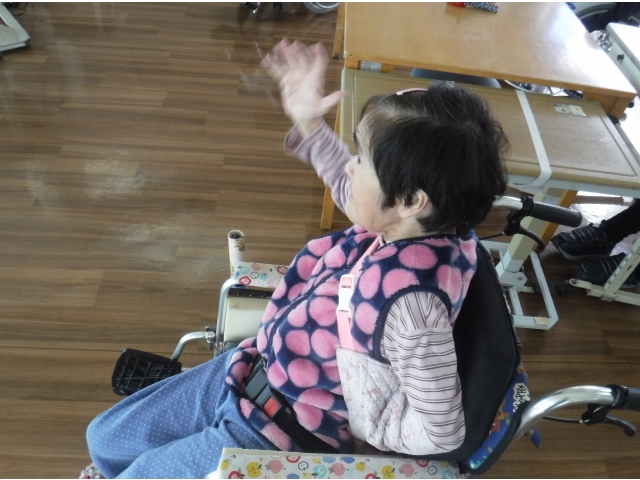 体操をするご利用者様