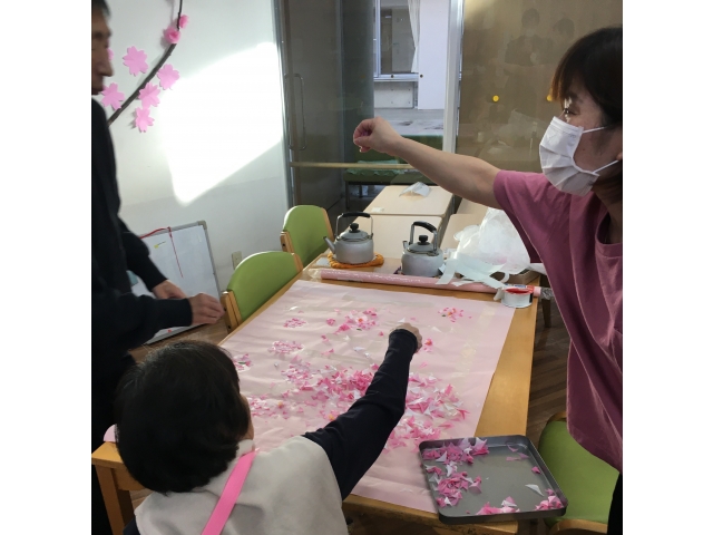 花びらの舞