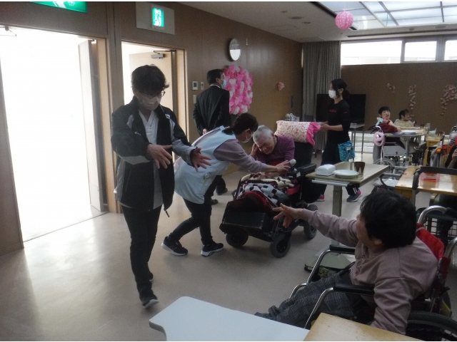 お久しぶりです！