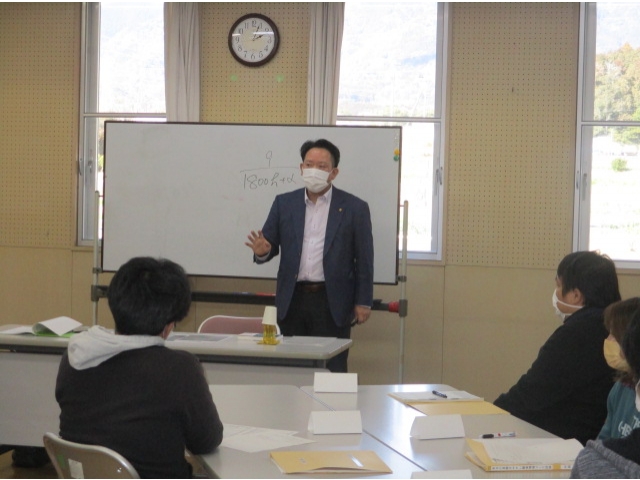 （株）経営志援　代表取締役　志賀弘幸氏