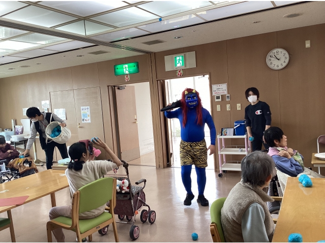 大暴れ