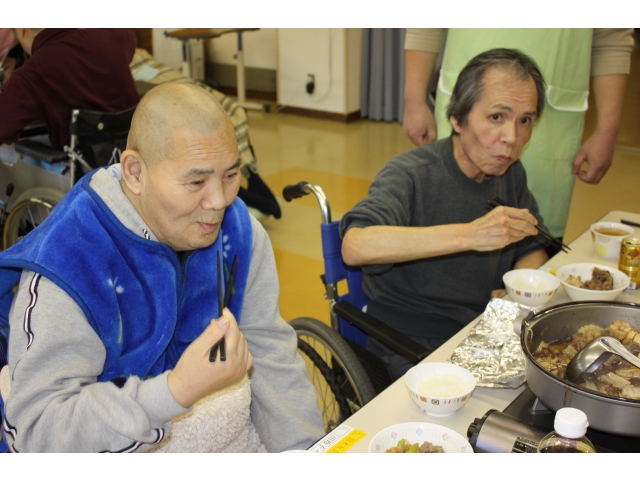 舌鼓