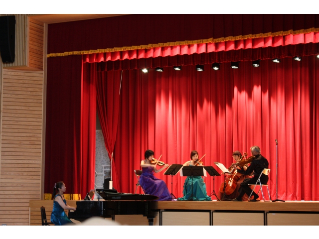 モレ弦楽四重奏団の演奏
