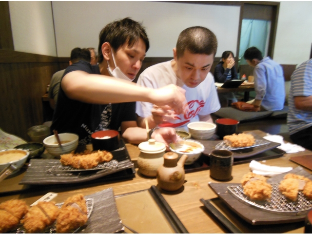 とんかつ万歳！