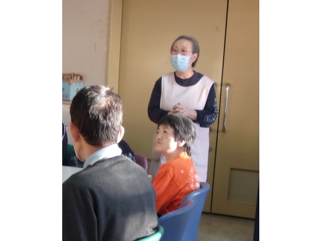 看護師さんから講義中です。