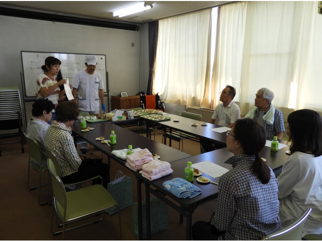 非常食の説明と試食