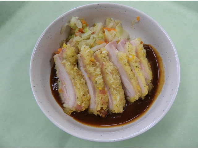 Ａ:チキンカツ　ガルジェン風