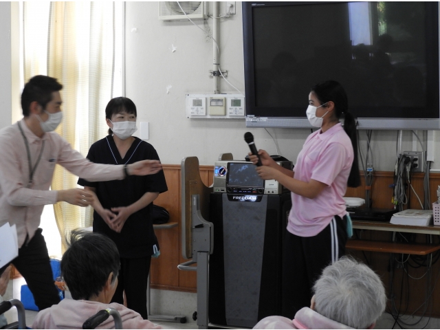 それぞれ自己紹介して頂きました。