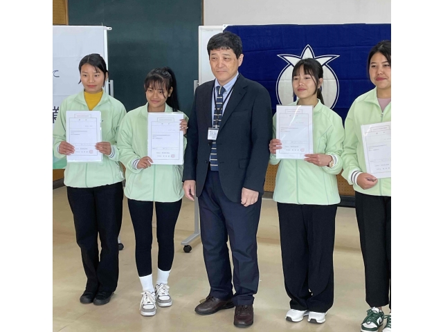 辞令交付式でも1枚。