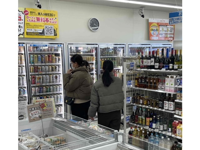 コンビニにも行きました