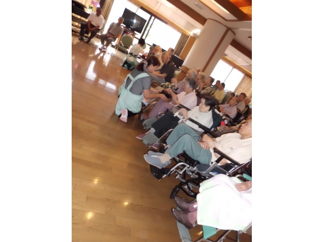 ご焼香お願い致します。