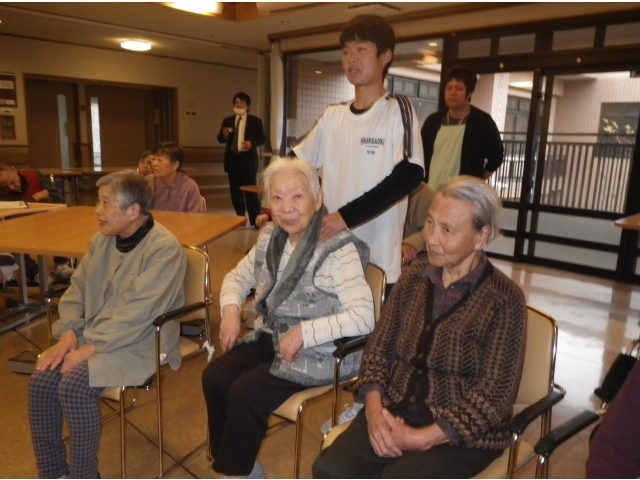 肩もマッサージありがとう
<m(__)m>