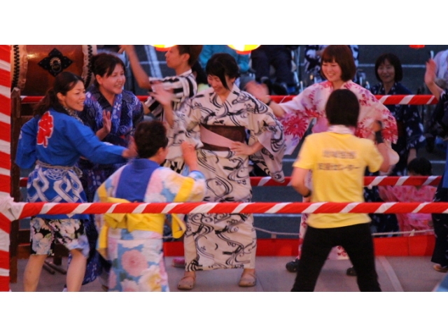ダンシングヒーローを踊ります！
