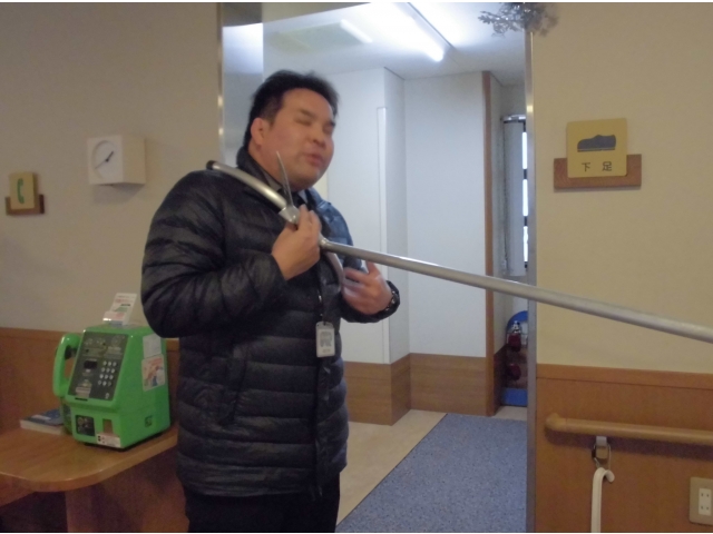 指導中：刺股が斜めにかかると
暴れにくいです。