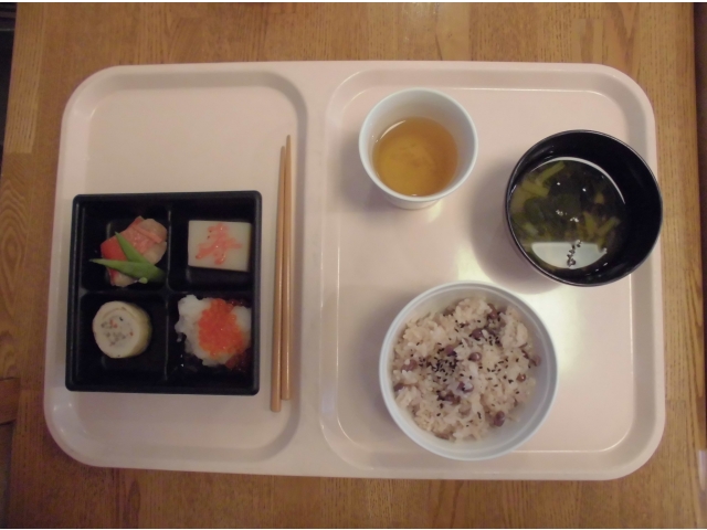 昼食