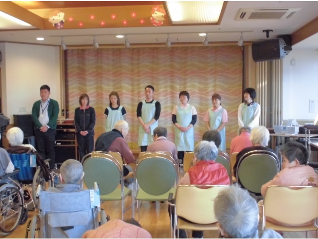 職員　あいさつ