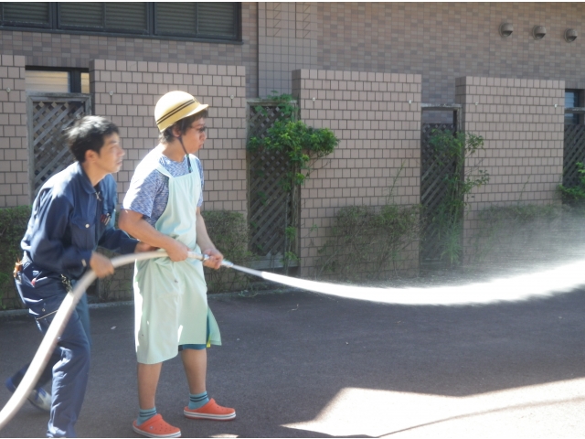 苑内の消火栓の使い方