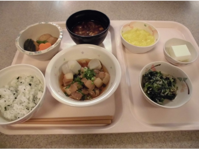 一口大食