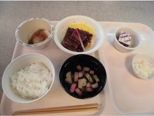 米飯・一口大食