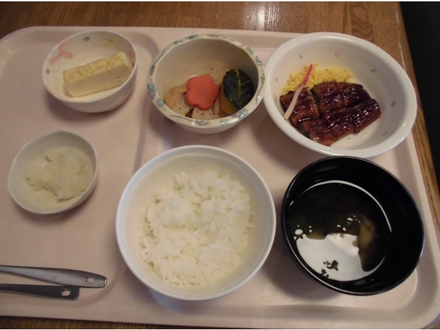 一口大食