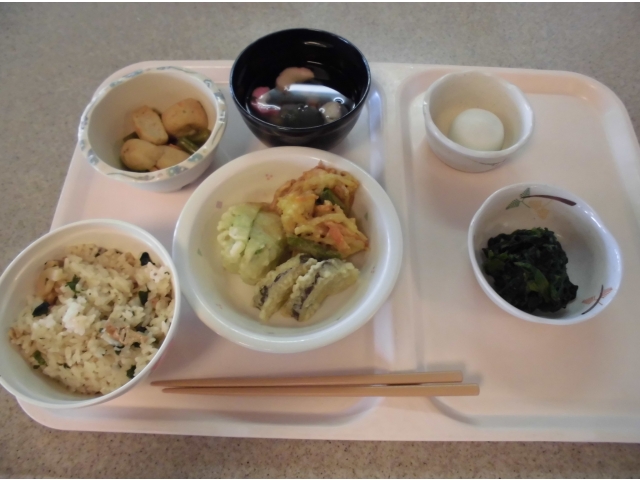 米飯・一口大食