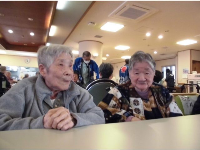 お寿司早く食べたいな