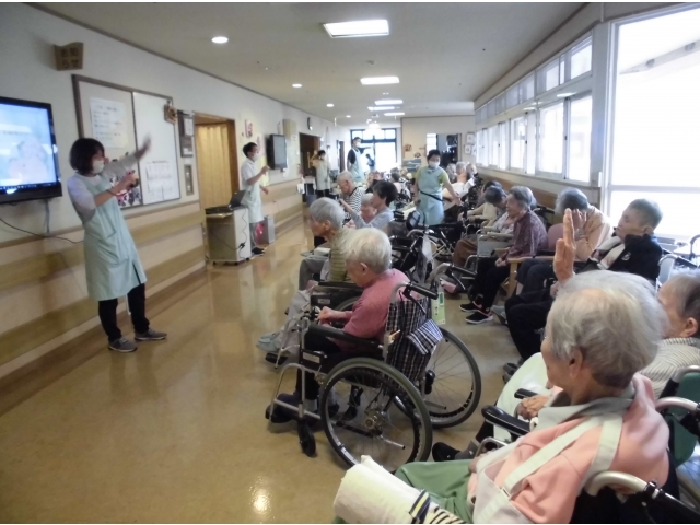 はーい✋