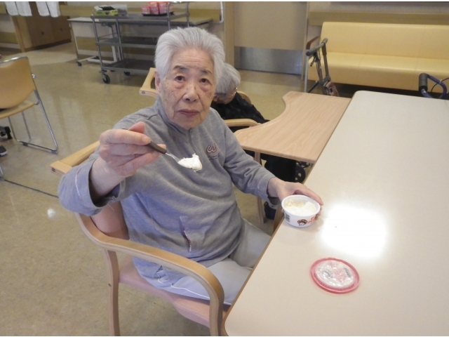 食べる？