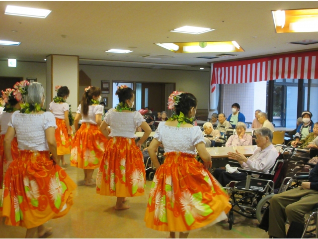 見惚れちゃうね…💃