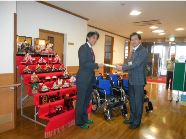入居者さん代表で西尾苑苑長があいさつをされました