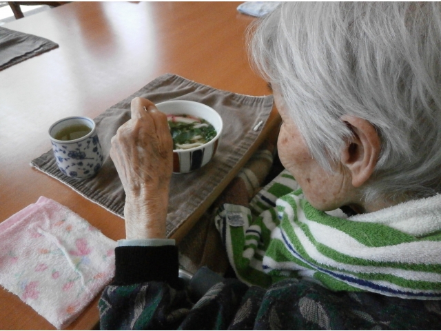 「わぁ！こんなにたくさん！…食べれるかしゃん」