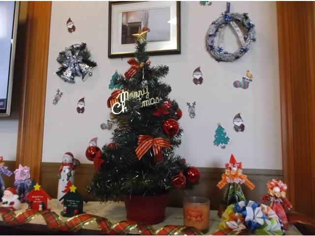 クリスマスの飾りつけ
