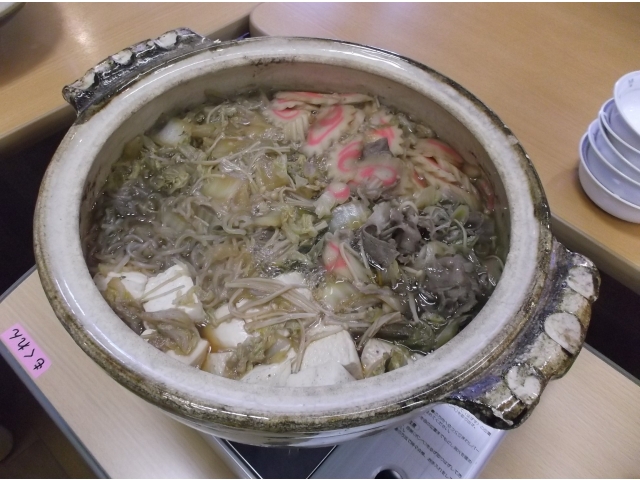 お肉たっぷりすきやき鍋