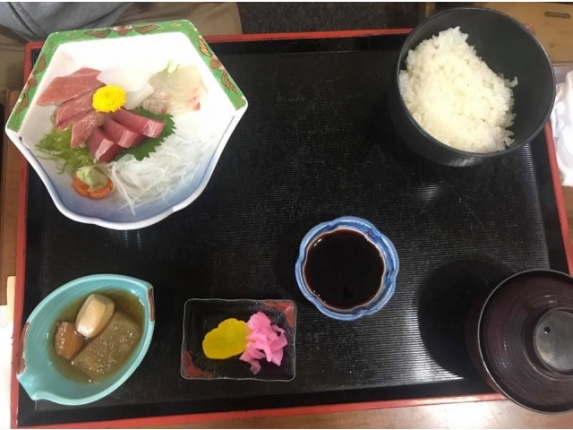 お刺身定食