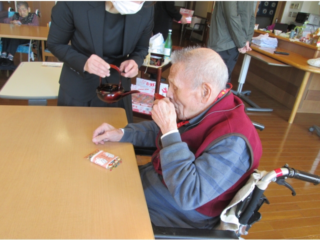 お年賀はたまごボーロ