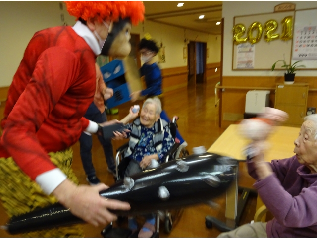 協力して鬼退治